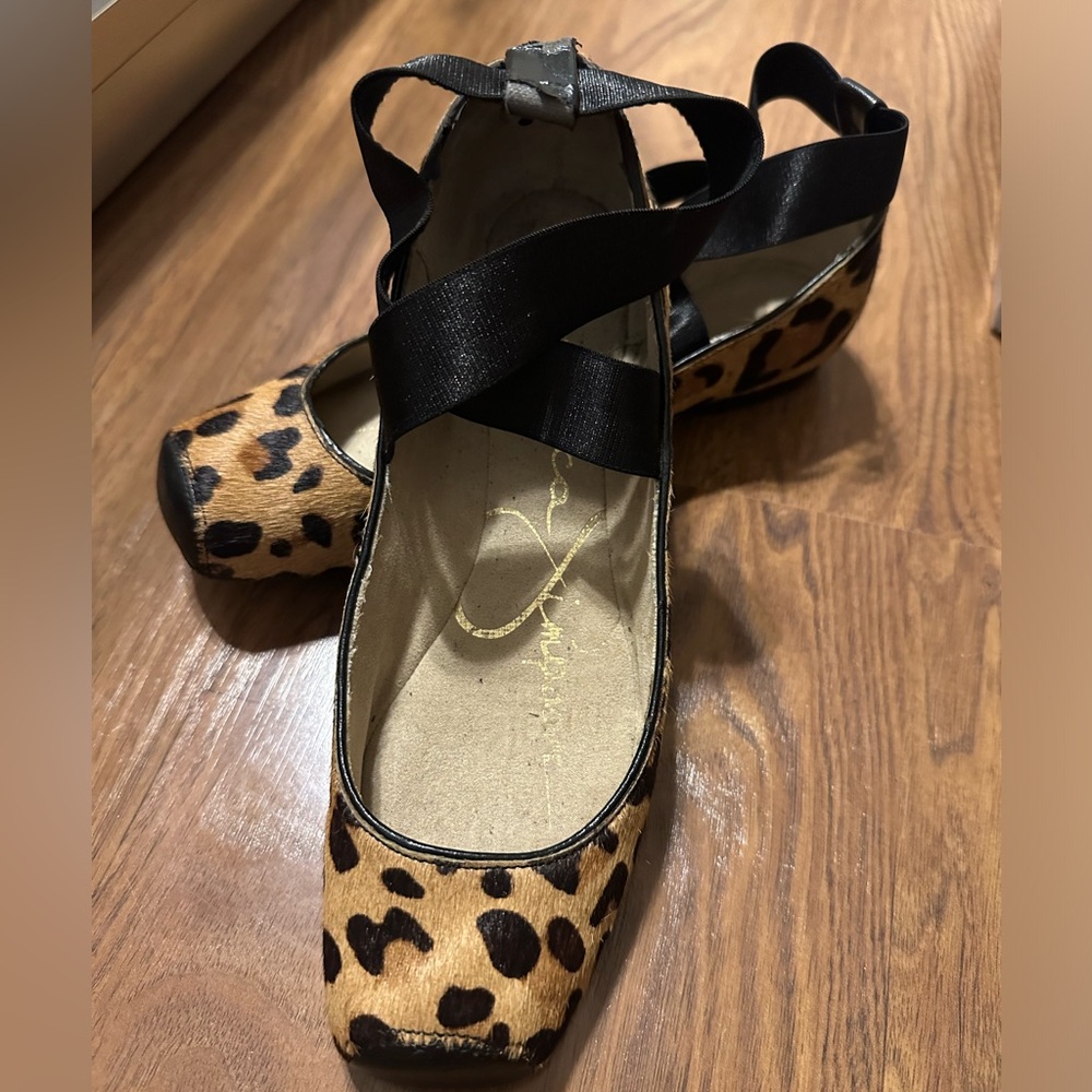 Jessica Simpson Cheetah Ballet Flats size 5.5